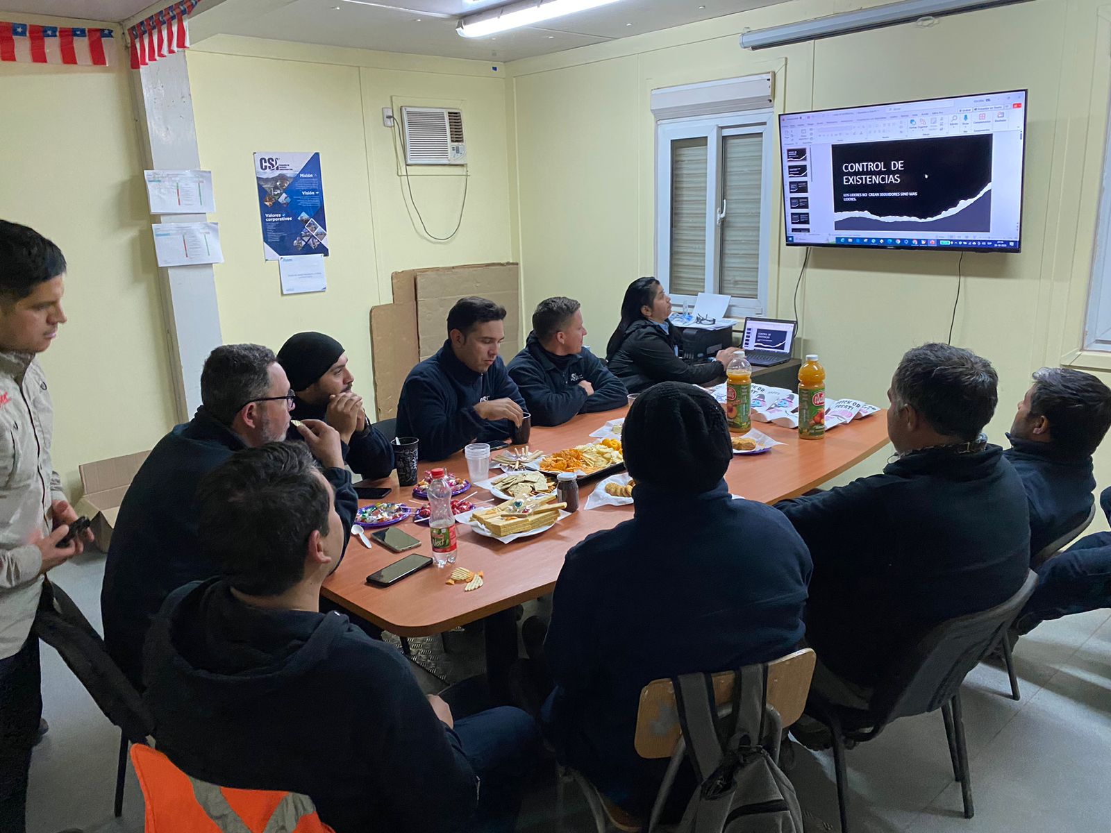 Servicio Caserones realizó Capacitación en Control de Existencia del Combustible (1).jpeg