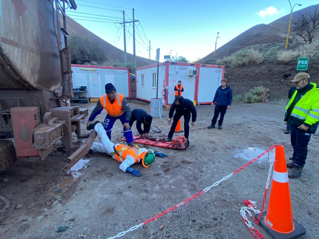 Realización de Simulacro en Servicio Caserones (1).jpeg